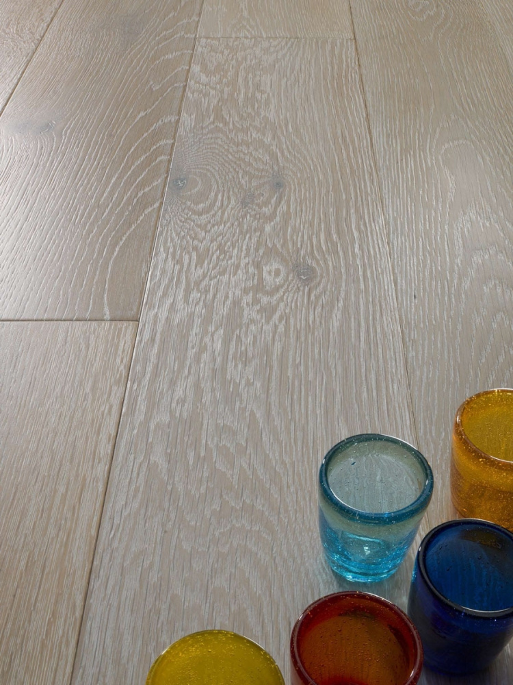 Инженерная доска Bassano Parquet Коллекция Sbiancati Дуб Cayman браш, лак 2350х142х15/3,6 мм (Италия)